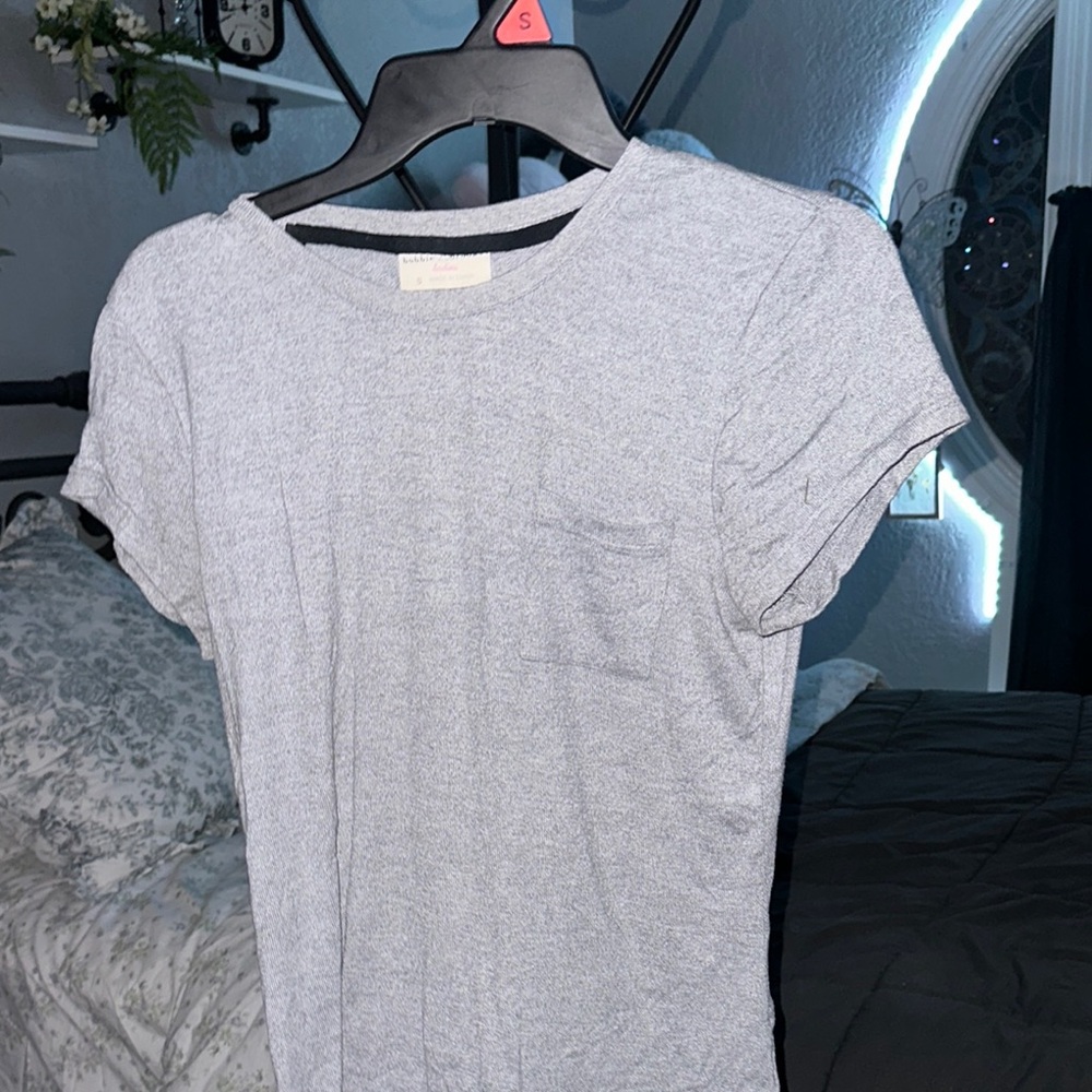 Bobbie Brooks Heather Gray Top
